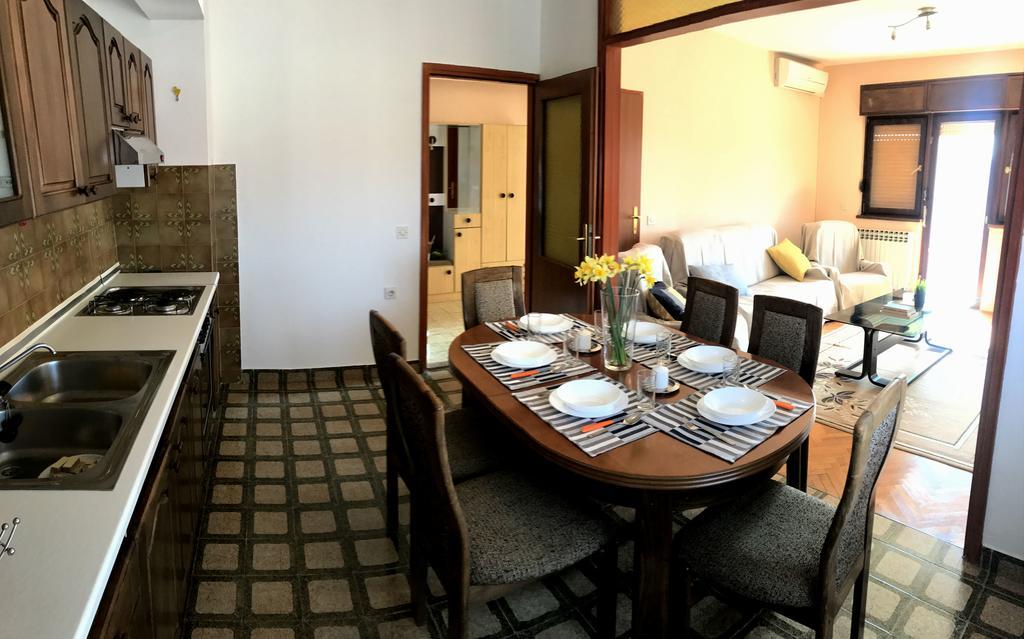 Anka Cozy Apartment Galovac  外观 照片